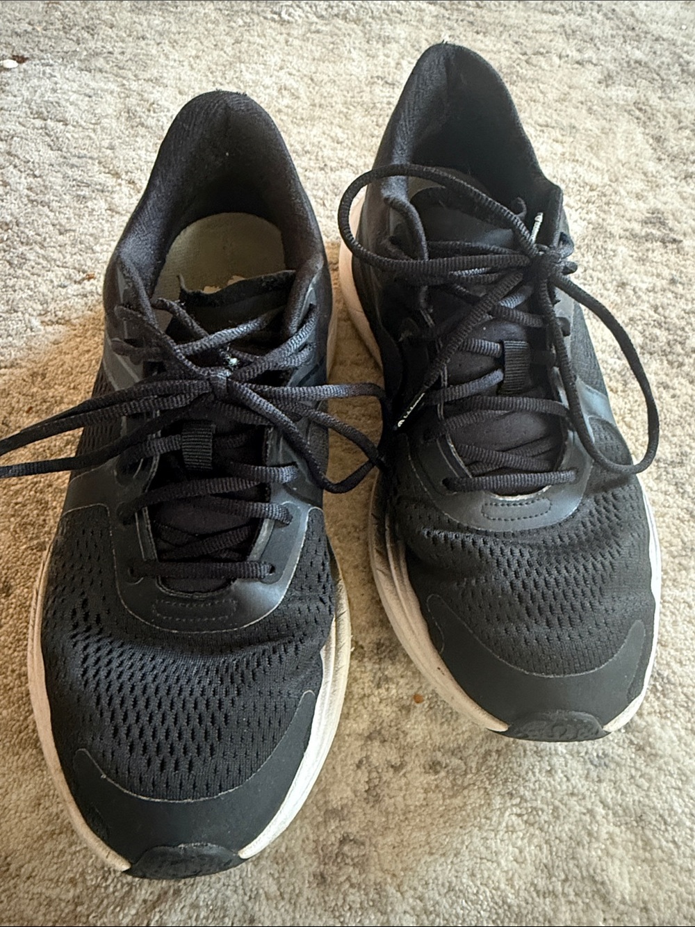 Lululemon Black Athletic Running Shoes - Lightweight Comfort 7.5